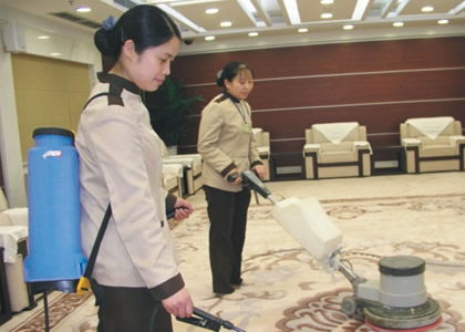 连云港保洁服务询价指南 华荣物业为您提供专业保洁方案